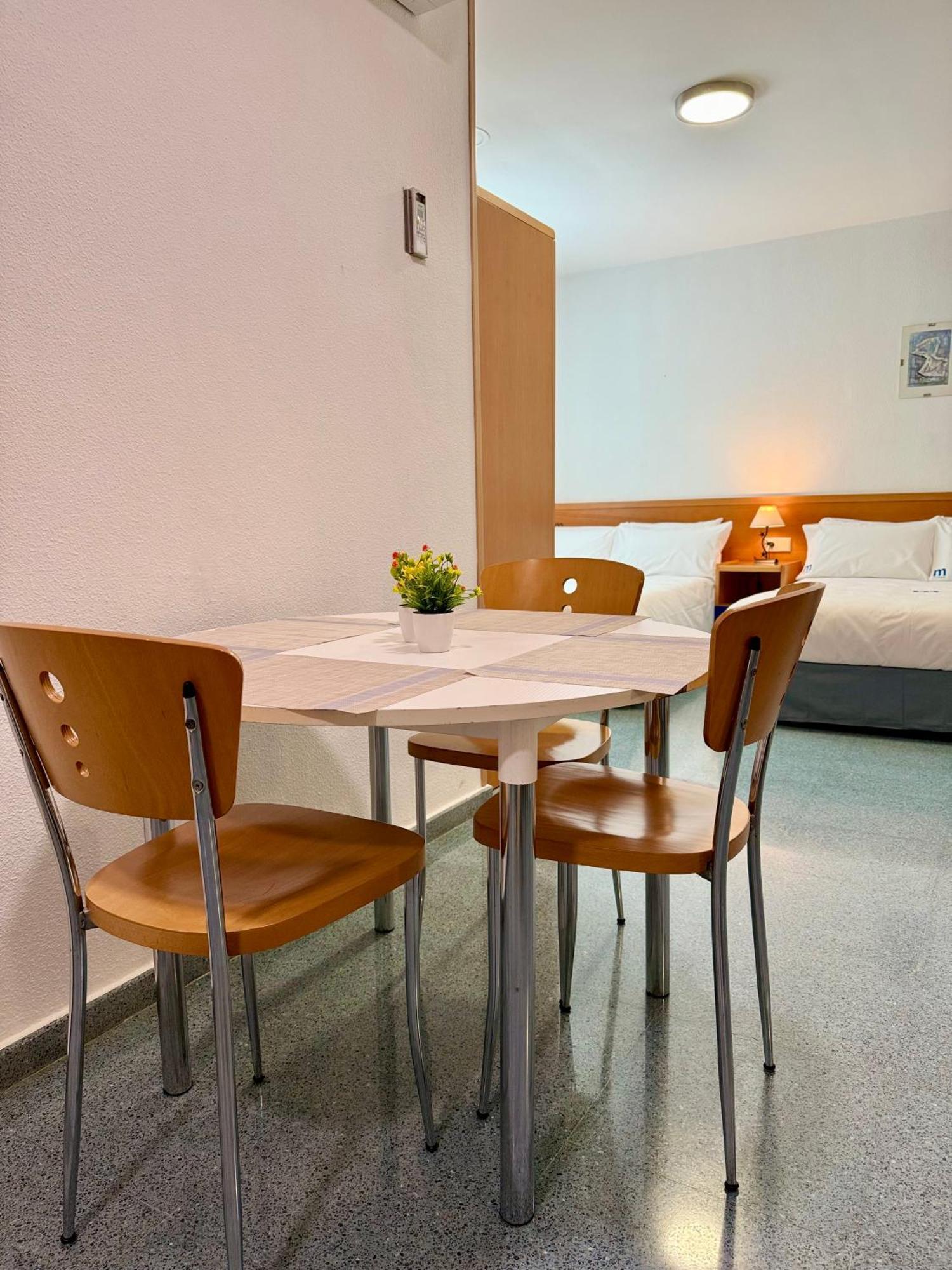 Residencia Mediterraneo 산비센테델라스페그 외부 사진