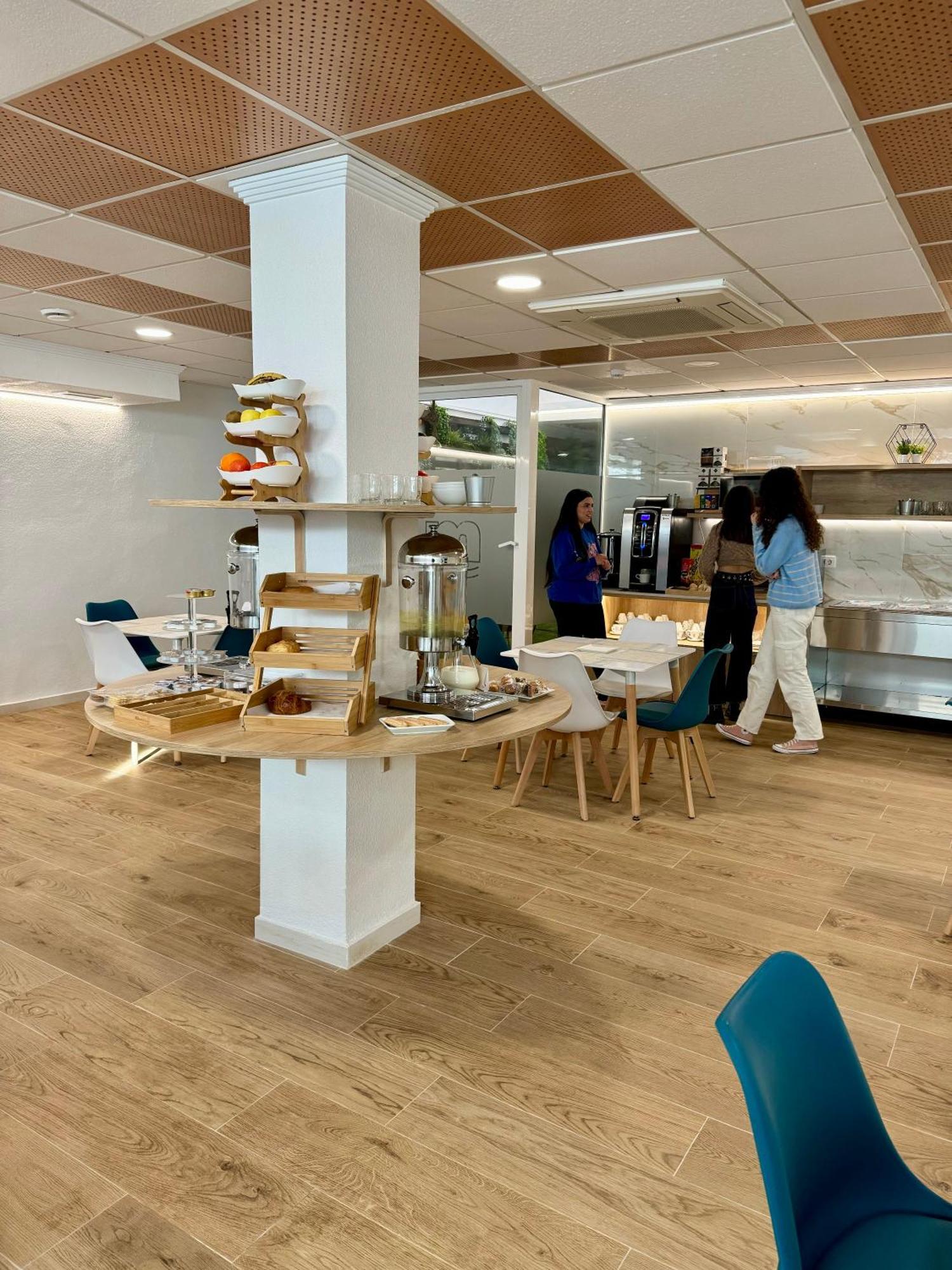 Residencia Mediterraneo 산비센테델라스페그 외부 사진