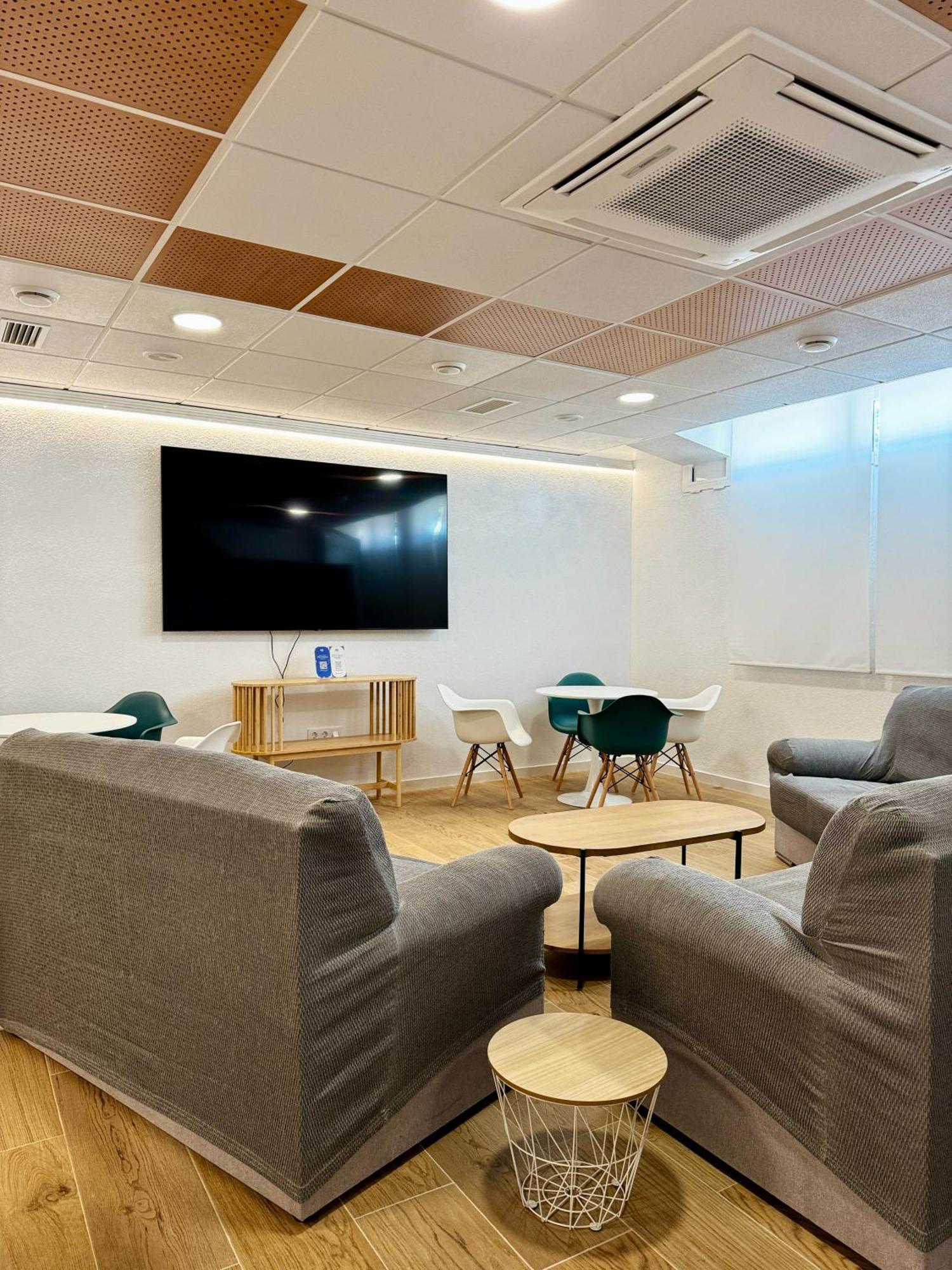 Residencia Mediterraneo 산비센테델라스페그 외부 사진